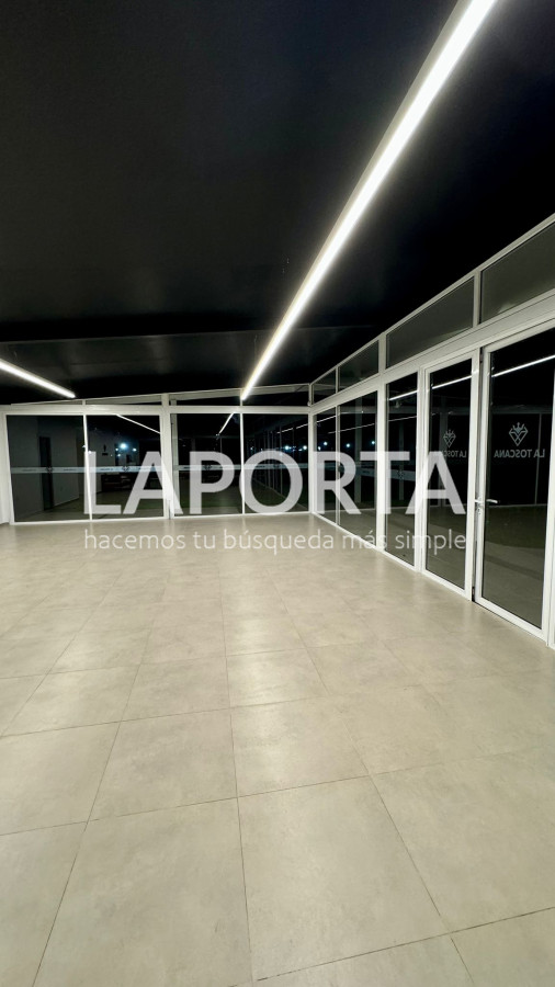 Local Comercial ID.438/Salón-de-fiestas-y-eventos--Nueva-Hespérides - Salón de fiestas y eventos - Nueva Hespérides