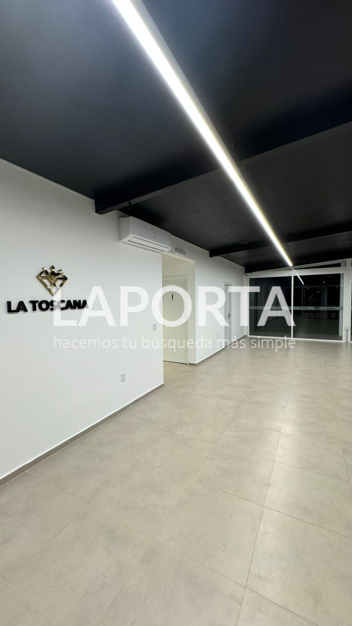 Local Comercial ID.438/Salón-de-fiestas-y-eventos--Nueva-Hespérides - Salón de fiestas y eventos - Nueva Hespérides