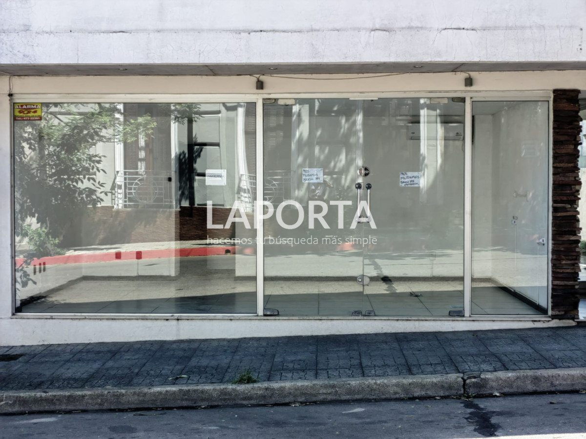 Local Comercial ID.1718/Local-en-pleno-centro - Local en pleno centro