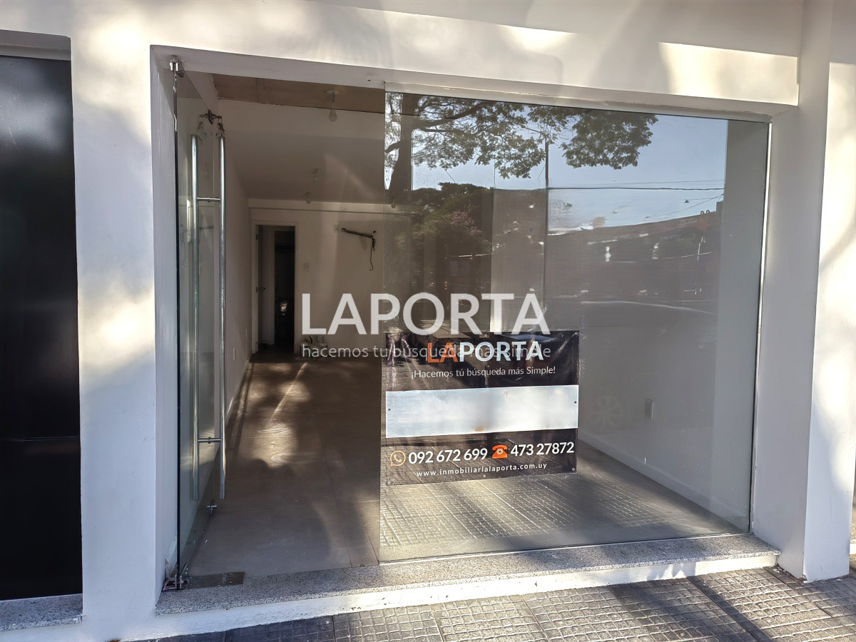 Local Comercial ID.1198/Locales-comerciales-en-Edificio-Plaza- - Locales comerciales en Edificio Plaza 