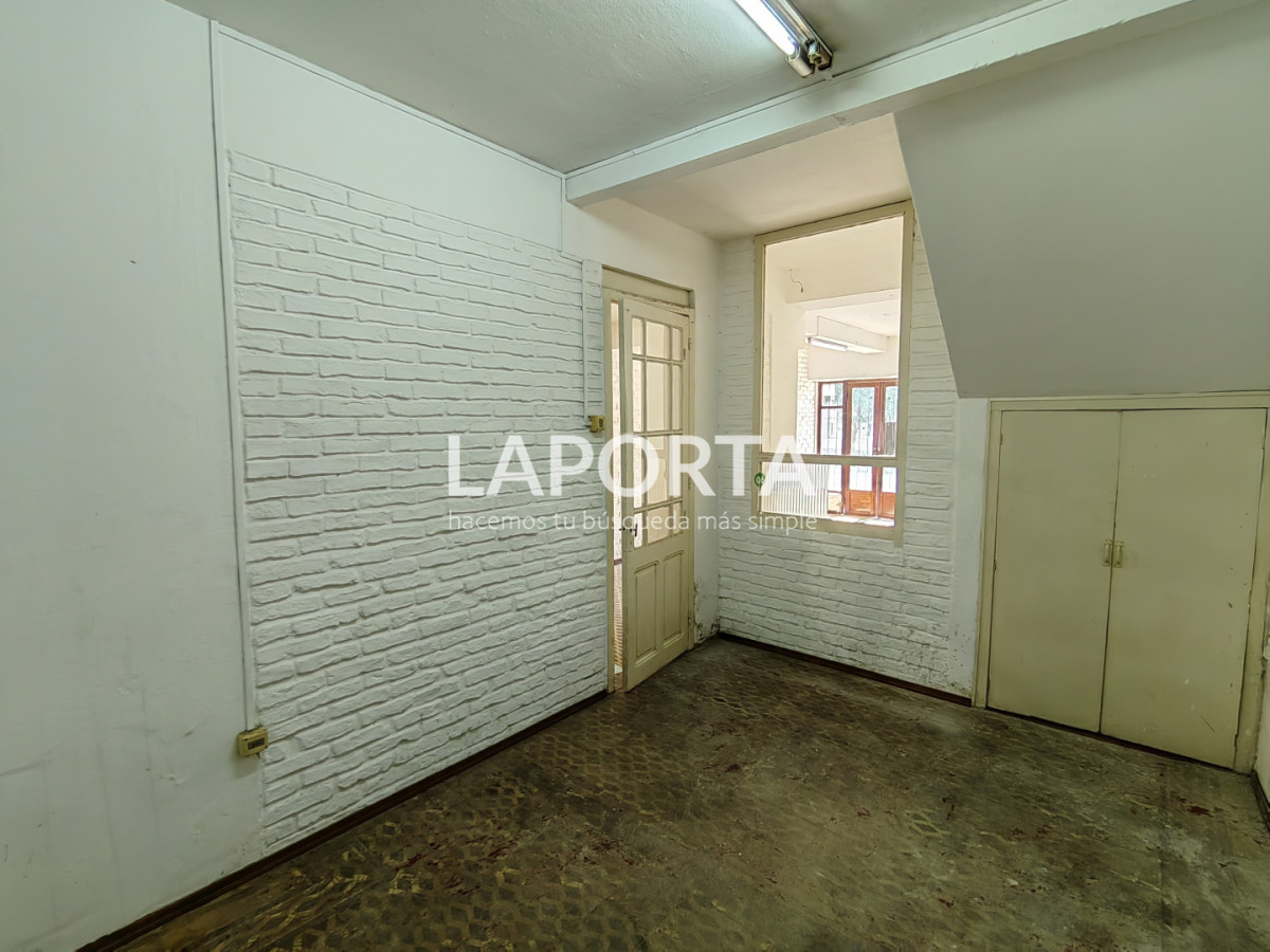 Local Comercial ID.1337/Local-comercial-en-alquiler-en-el-centro-de-Salto - Local comercial en alquiler en el centro de Salto