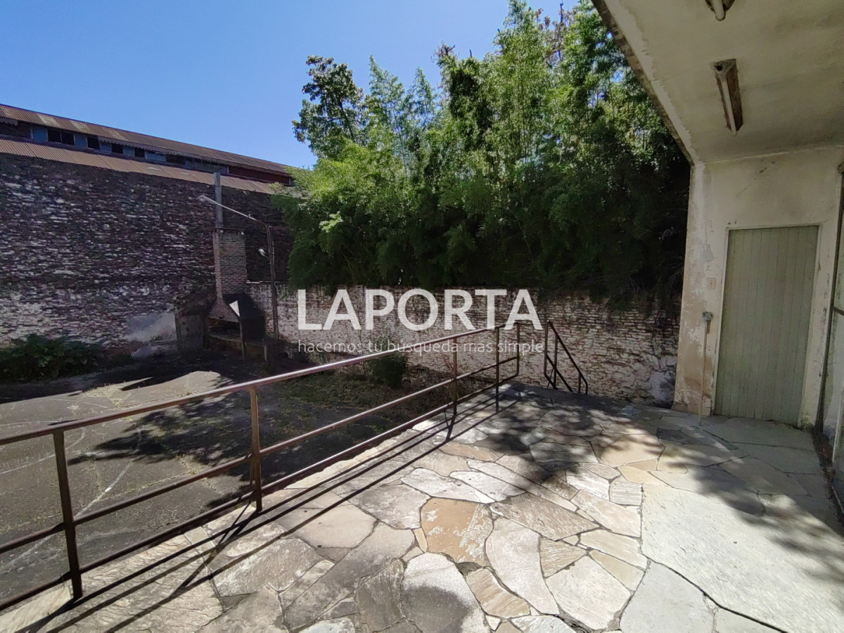 Local Comercial ID.1301/Local-comercial-en-venta-en-Salto - Local comercial en venta en Salto
