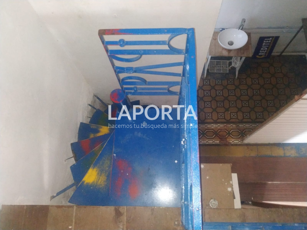 Local Comercial ID.2148/Local-en-pleno-centro - Local en pleno centro