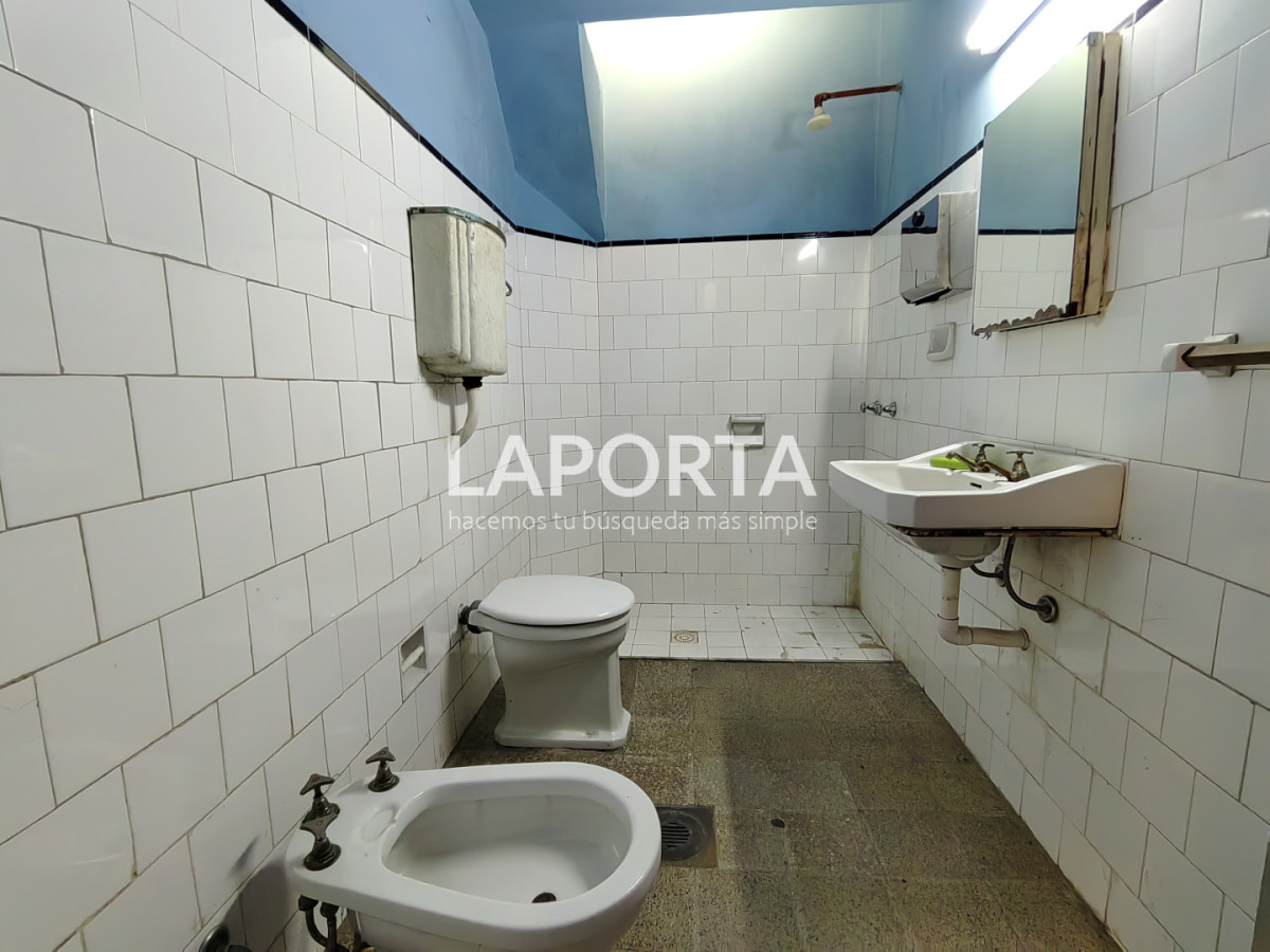 Local Comercial ID.1301/Local-comercial-en-venta-en-Salto - Local comercial en venta en Salto
