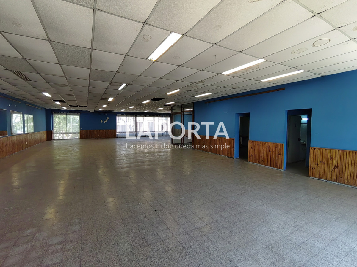 Local Comercial ID.1301/Local-comercial-en-venta-en-Salto - Local comercial en venta en Salto