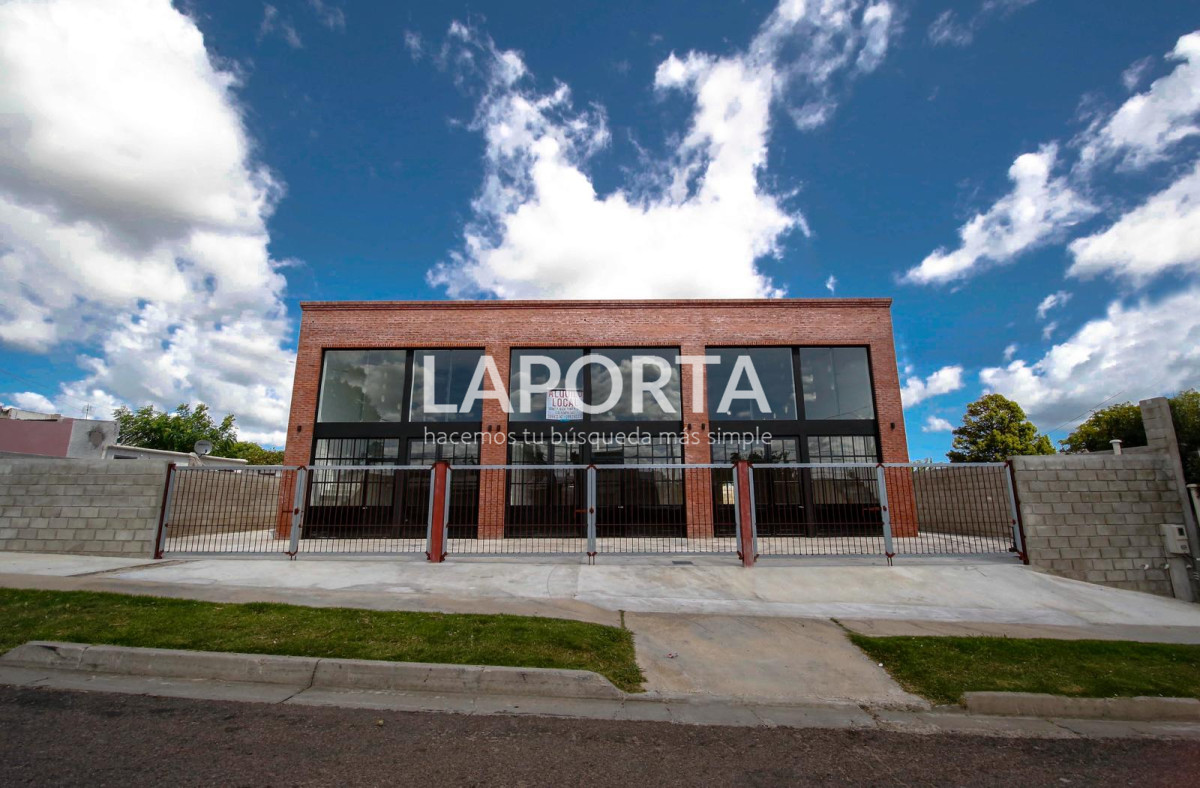 Local Comercial ID.84/Local-Comercial-en-Alquiler-En-Maldonado - Local Comercial en Alquiler En Maldonado