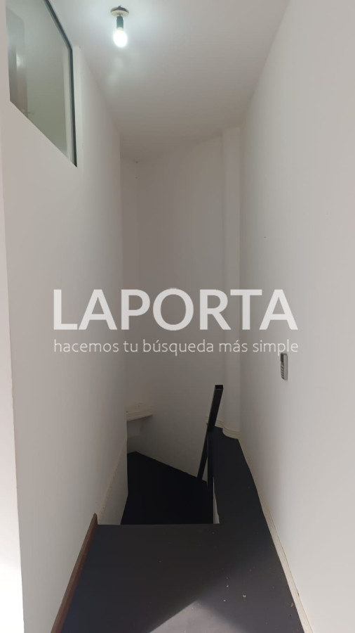 Local Comercial ID.1055/Venta-o-alquiler-de-local-comercial-en-Roosevelt-en-Punta-del-Este - Venta o alquiler de local comercial en Roosevelt en Punta del Este