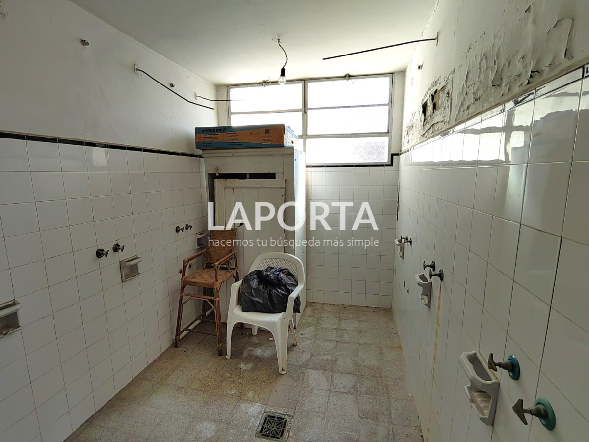 Local Comercial ID.1301/Local-comercial-en-venta-en-Salto - Local comercial en venta en Salto