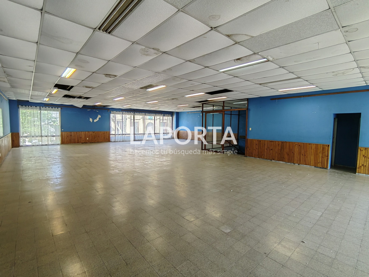 Local Comercial ID.1301/Local-comercial-en-venta-en-Salto - Local comercial en venta en Salto