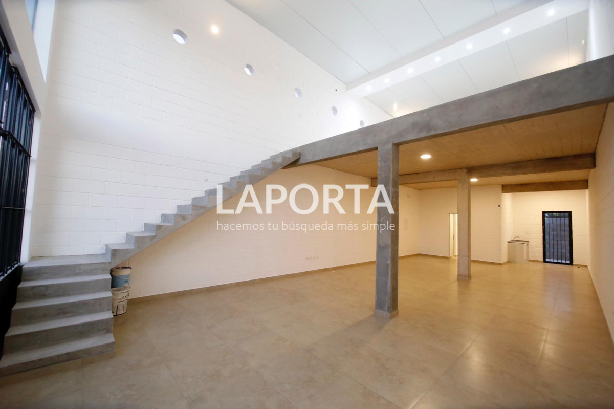 Local Comercial ID.84/Local-Comercial-en-Alquiler-En-Maldonado - Local Comercial en Alquiler En Maldonado