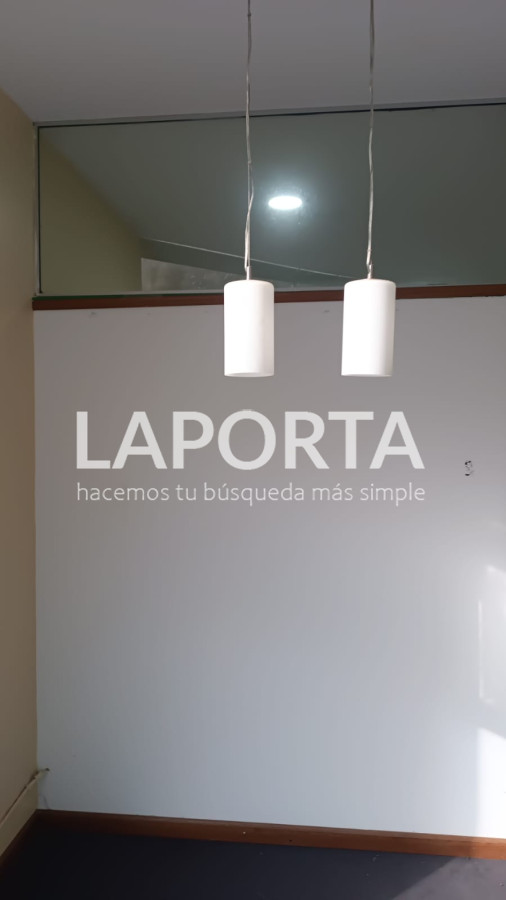 Local Comercial ID.1055/Venta-o-alquiler-de-local-comercial-en-Roosevelt-en-Punta-del-Este - Venta o alquiler de local comercial en Roosevelt en Punta del Este