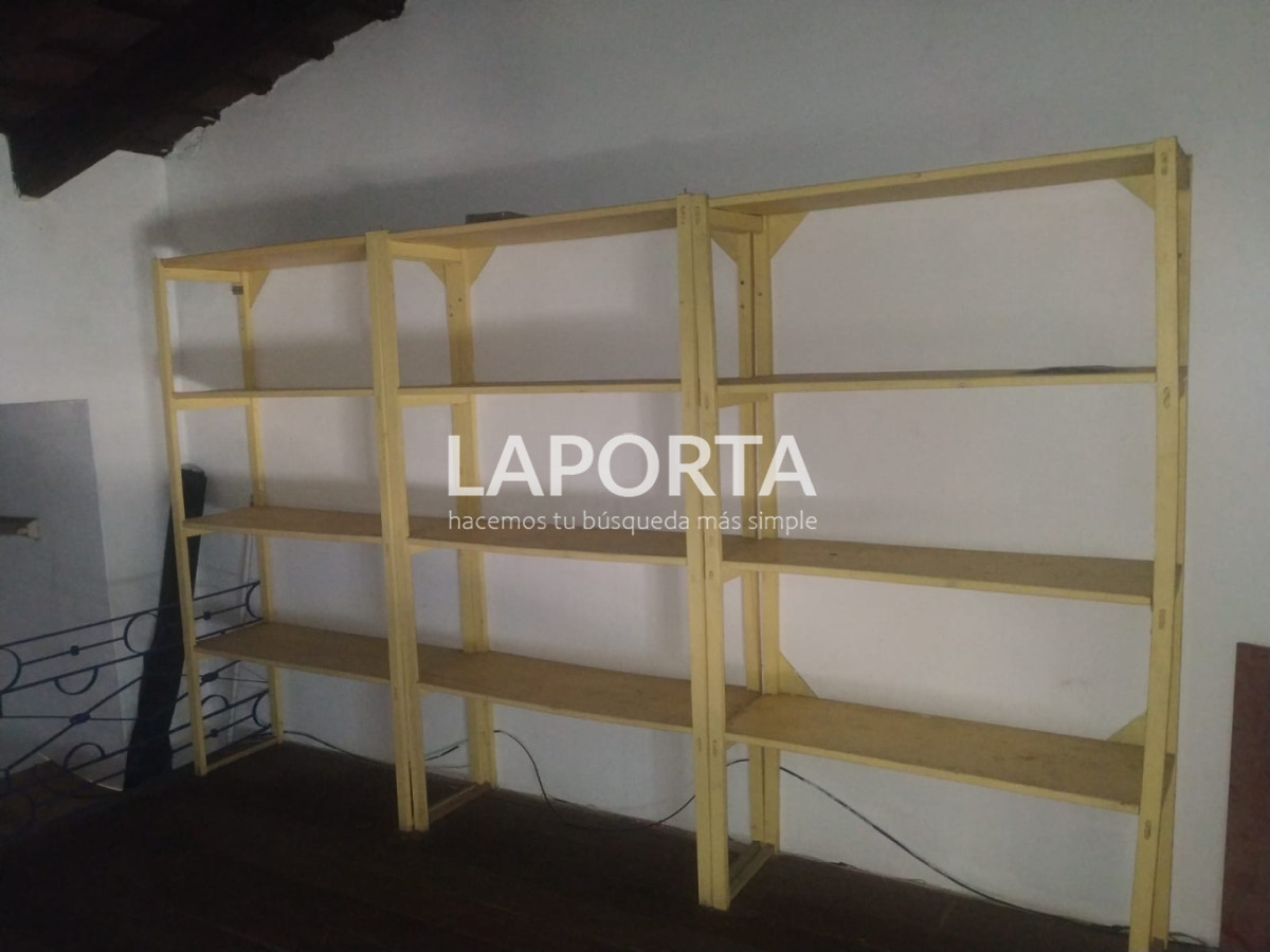Local Comercial ID.2148/Local-en-pleno-centro - Local en pleno centro