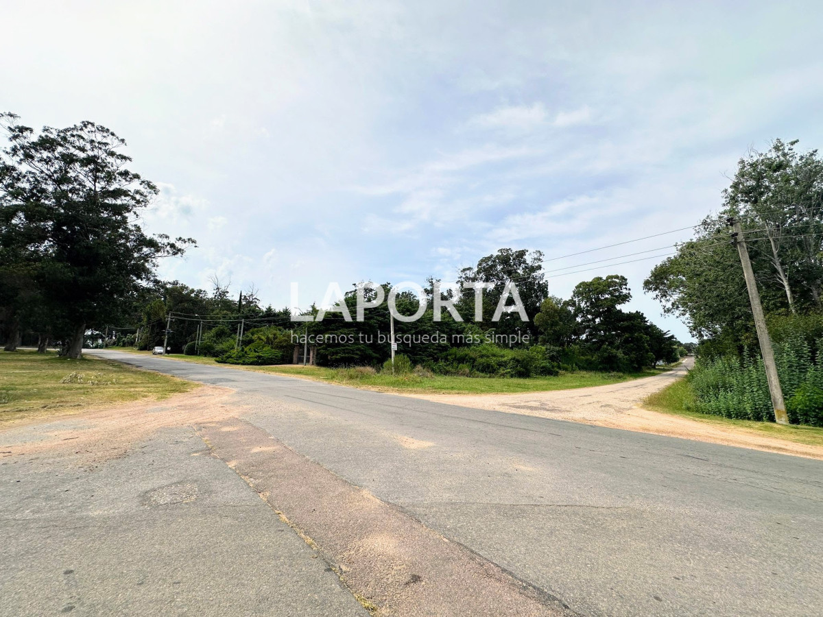 Terreno ID.55/Terreno-en-venta,-en-zona-de-Club-de-Golf-en-Punta-del-Este - Terreno en venta, en zona de Club de Golf en Punta del Este