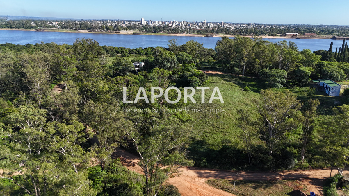 Terreno ID.1069/Terrenos-en-venta-en-Arenitas-Blancas,-Salto - Terrenos en venta en Arenitas Blancas, Salto