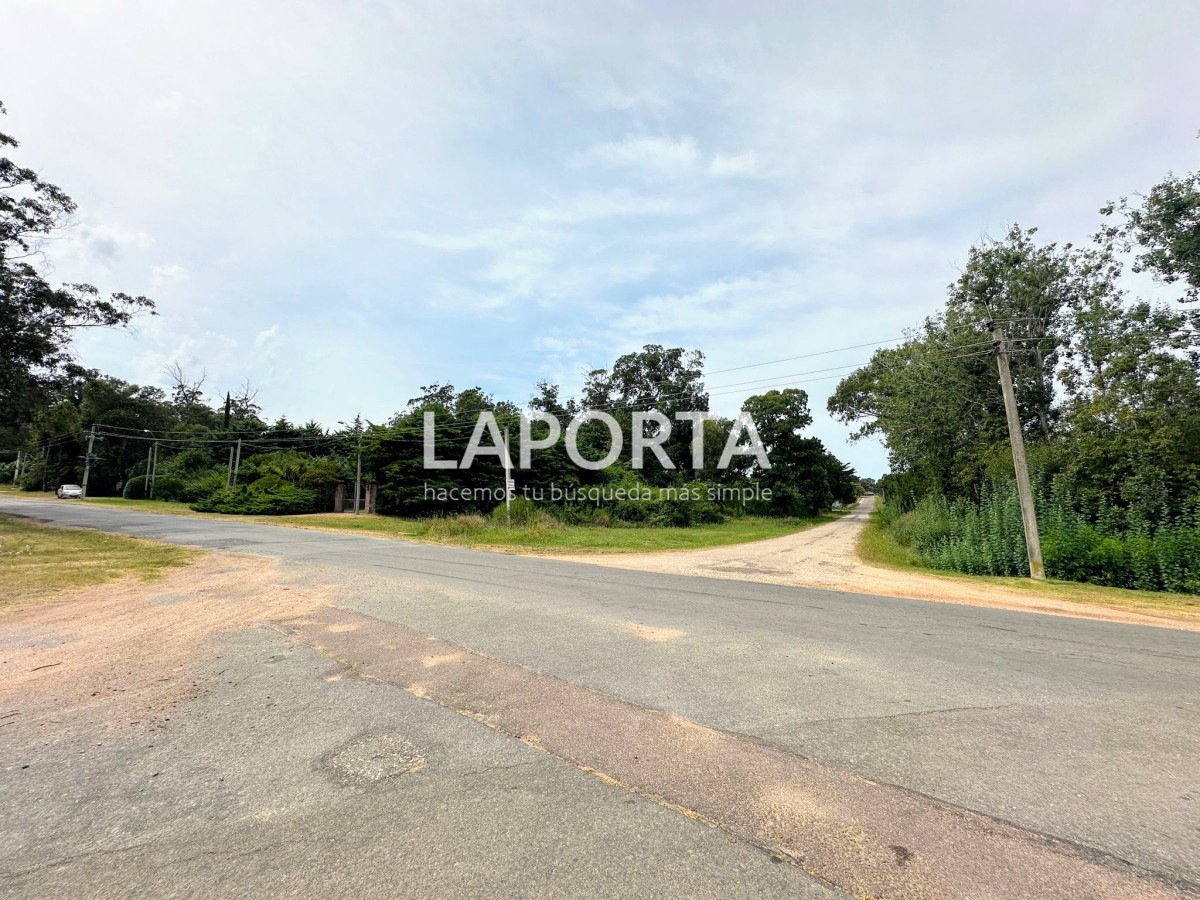 Terreno ID.55/Terreno-en-venta,-en-zona-de-Club-de-Golf-en-Punta-del-Este - Terreno en venta, en zona de Club de Golf en Punta del Este