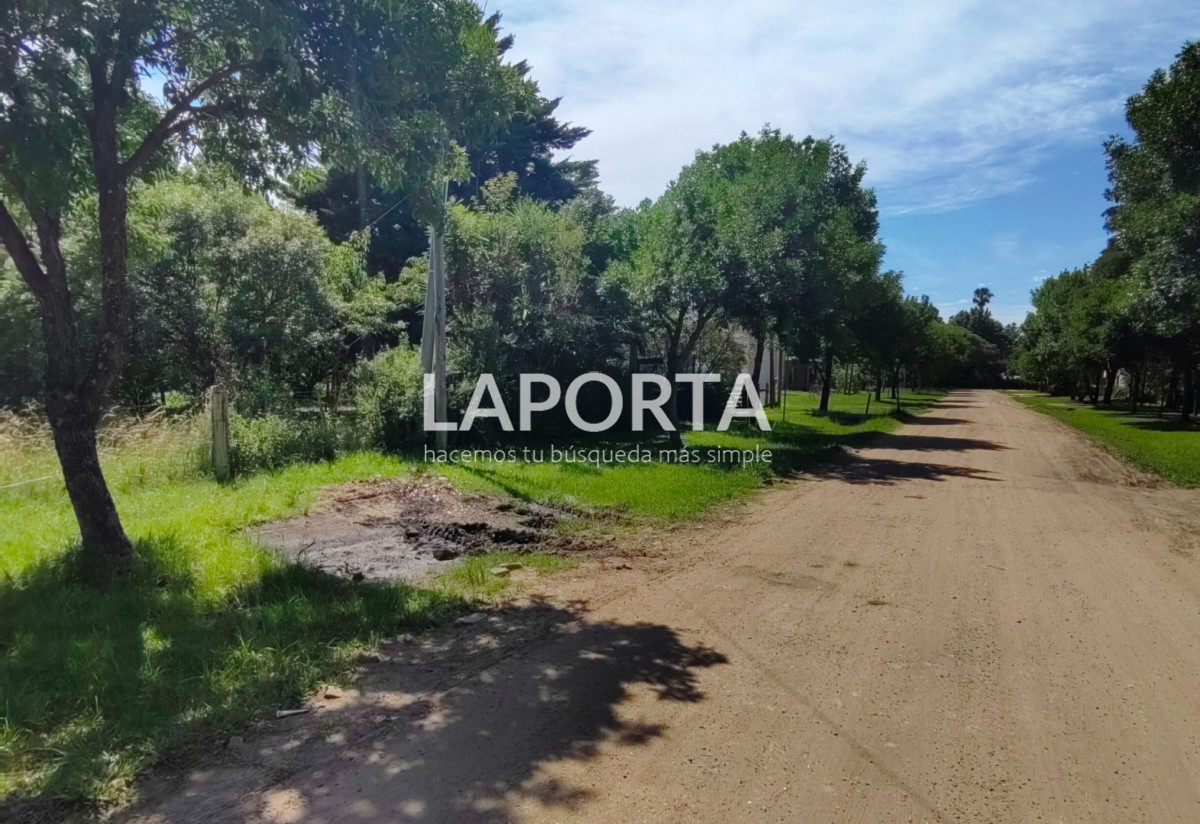 Terreno ID.1410/Terreno-en-Termas-del-Daymán,-Salto. - Terreno en Termas del Daymán, Salto.