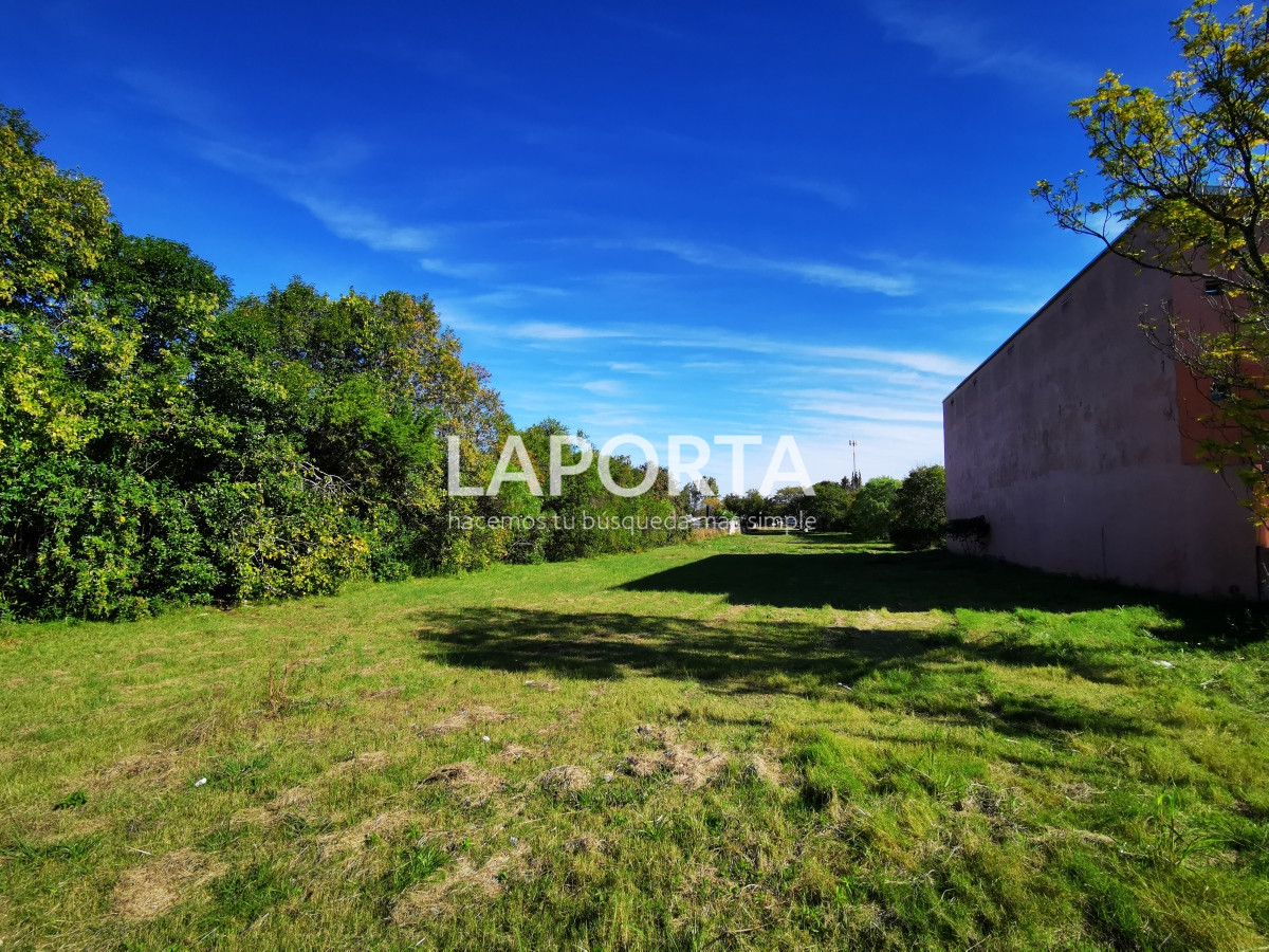 Terreno ID.189/Terreno-en-Termas-de-Daymán-de-4000-m² - Terreno en Termas de Daymán de 4000 m²