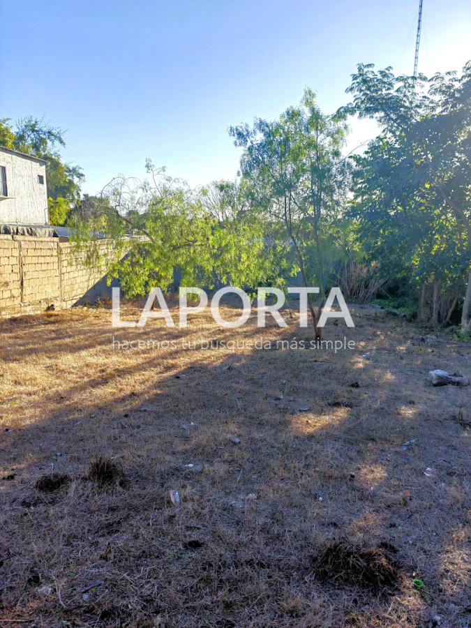 Terreno ID.910/Buen-terreno-con-todos-los-servicios-a-la-puerta - Buen terreno con todos los servicios a la puerta
