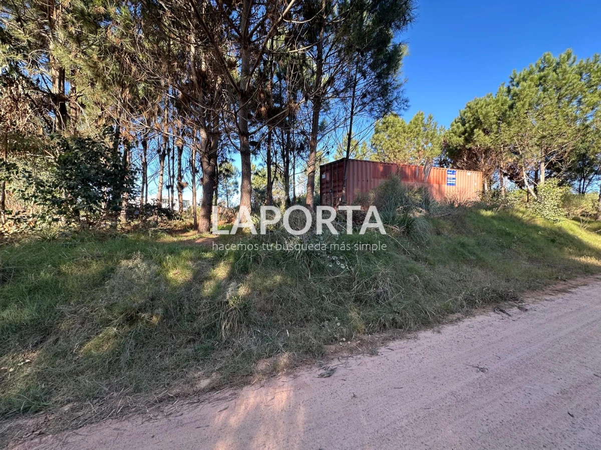 Terreno ID.970/Terreno-en-Venta-en-Punta-del-Este-1222-metros-en-Barra-Verde-zona-1.6-ideal-inversionistas-- - Terreno en Venta en Punta del Este 1222 metros en Barra Verde -zona 1.6 ideal inversionistas   