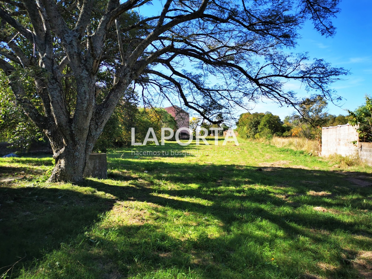 Terreno ID.189/Terreno-en-Termas-de-Daymán-de-4000-m² - Terreno en Termas de Daymán de 4000 m²