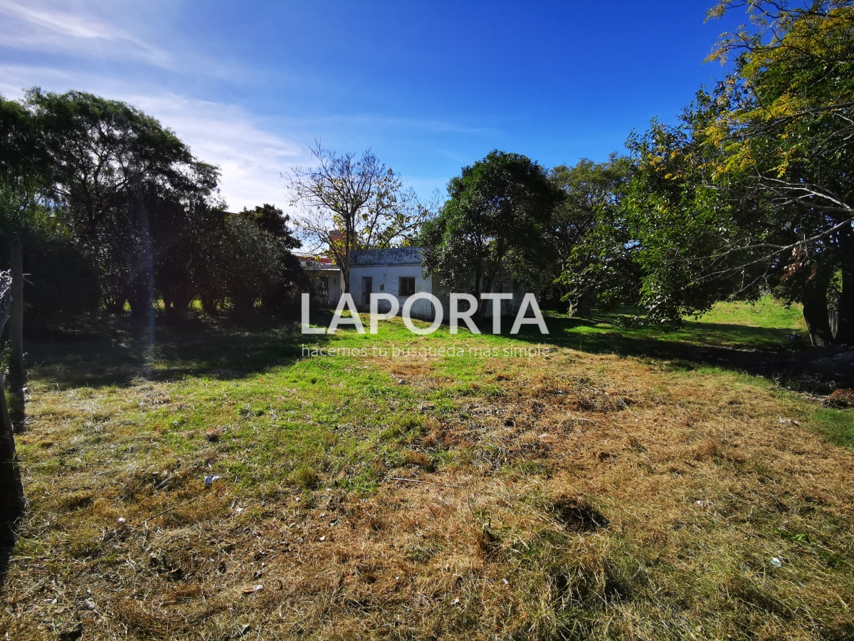 Terreno ID.189/Terreno-en-Termas-de-Daymán-de-4000-m² - Terreno en Termas de Daymán de 4000 m²