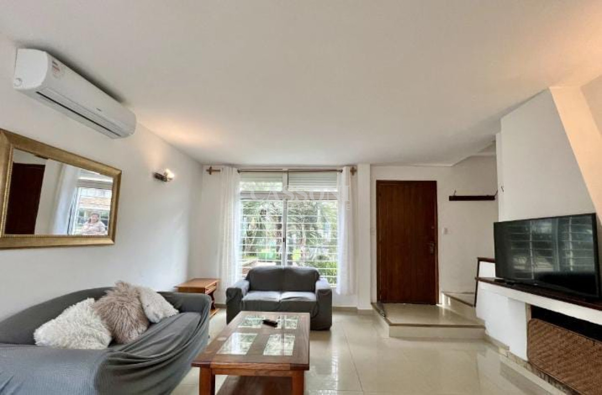 Casa ID.4204 - ALQUILER ANUAL