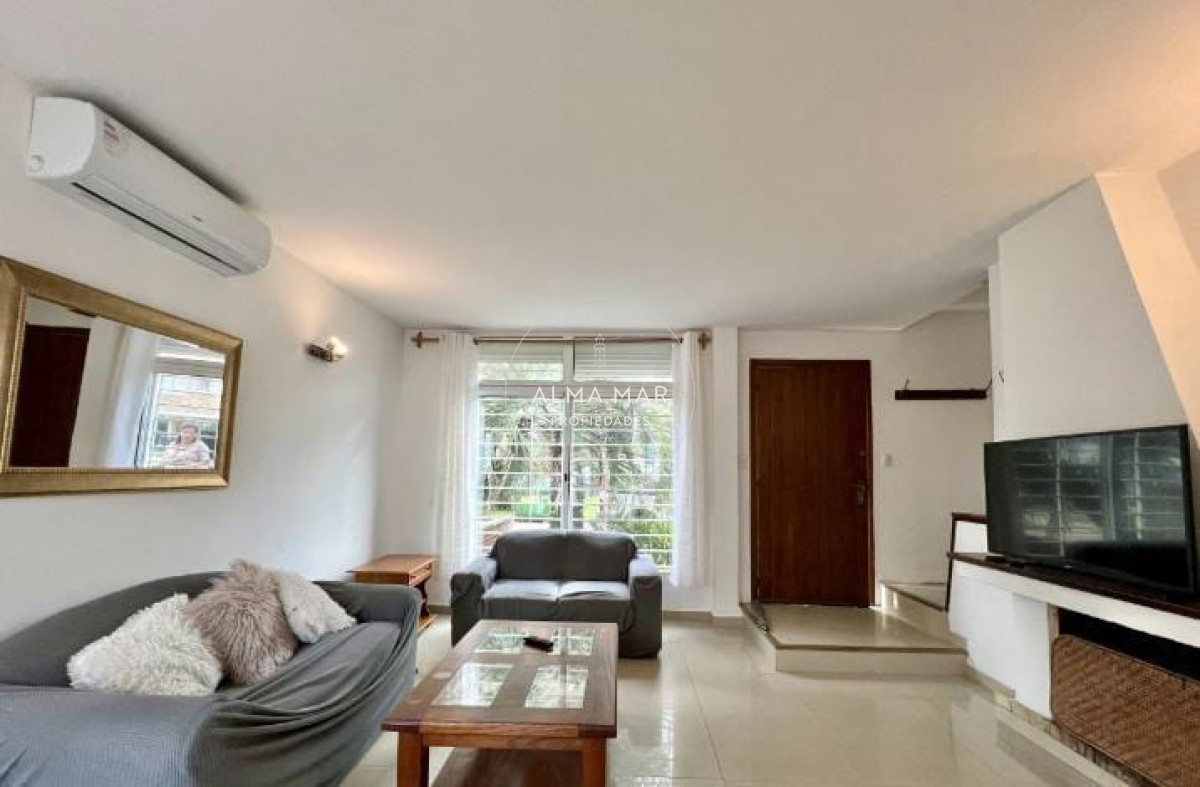 Casa ID.435 - ALQUILER ANUAL