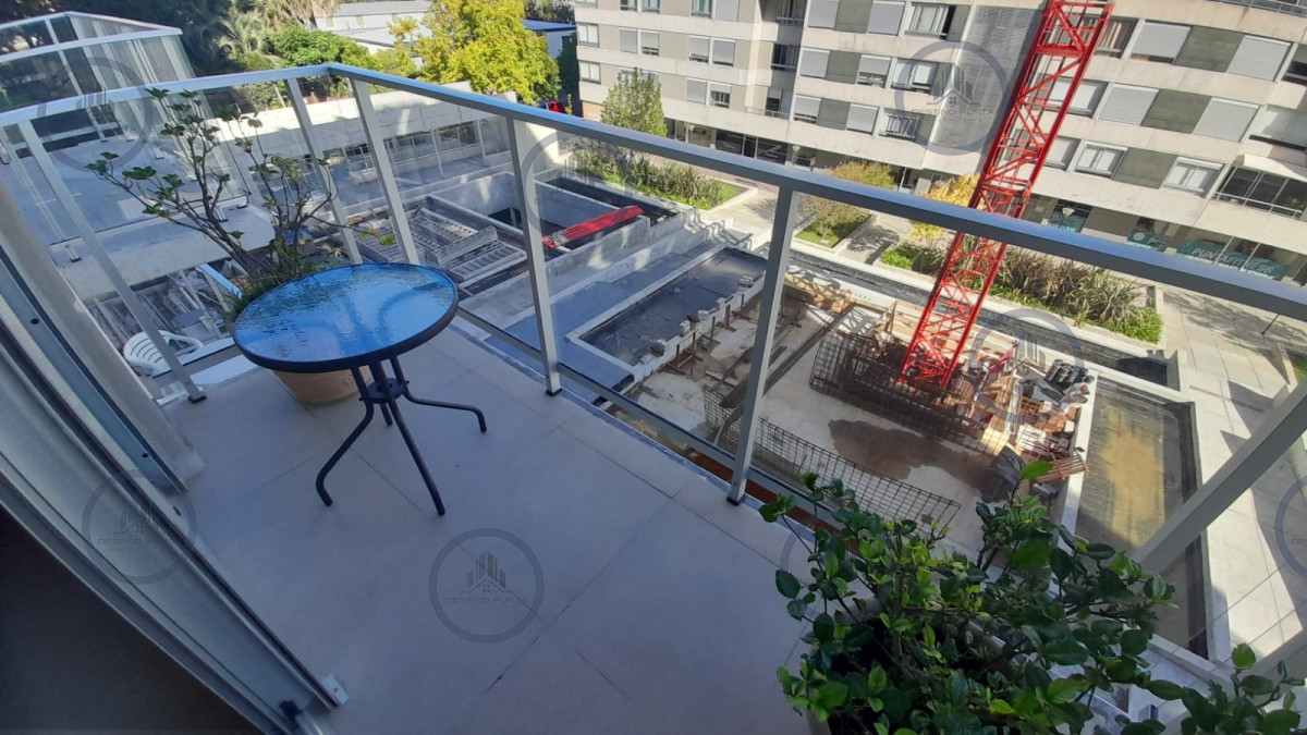 Moderno Monoambiente en Alquiler Anual en Maldonado — fotografía 4