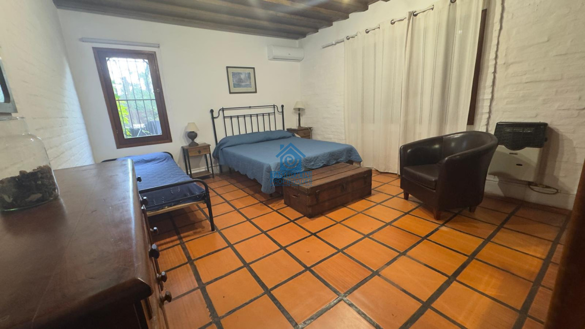 Casa ID.1269 - Alquiler Anual Marly 4 dormitorios 
