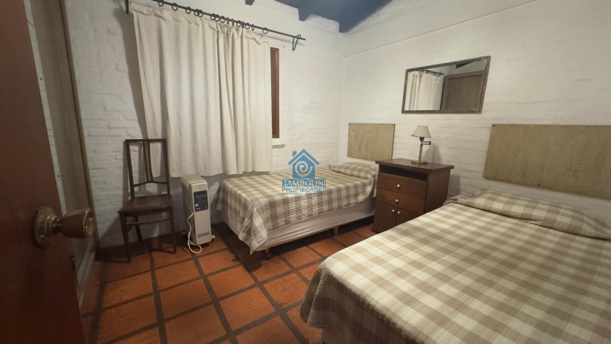 Casa ID.1269 - Alquiler Anual Marly 4 dormitorios 