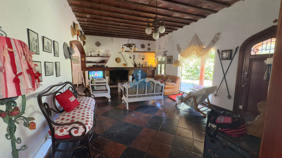 Casa ID.1226 - Alquiler Anual Casa  PINARES, PUNTA DEL ESTE.
