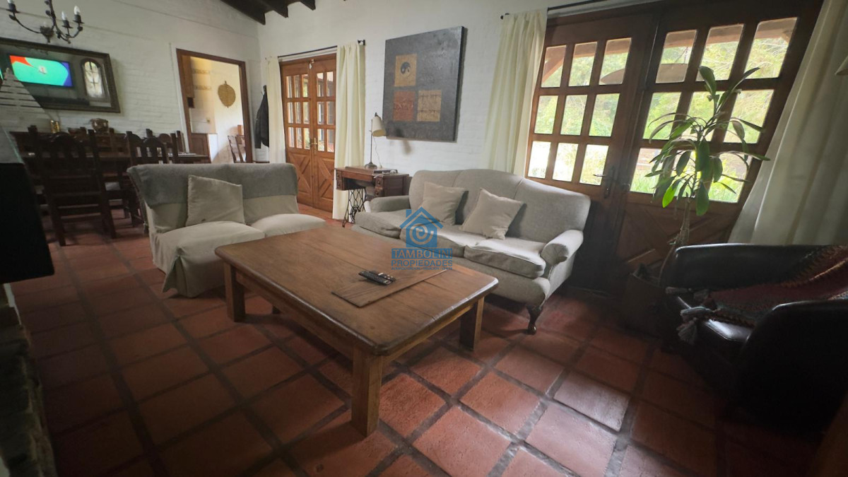 Casa ID.1269 - Alquiler Anual Marly 4 dormitorios 