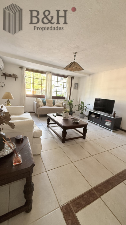 Casa ID.6632 - OPORTUNIDAD EN VENTA  CASA EN CANTEGRIL