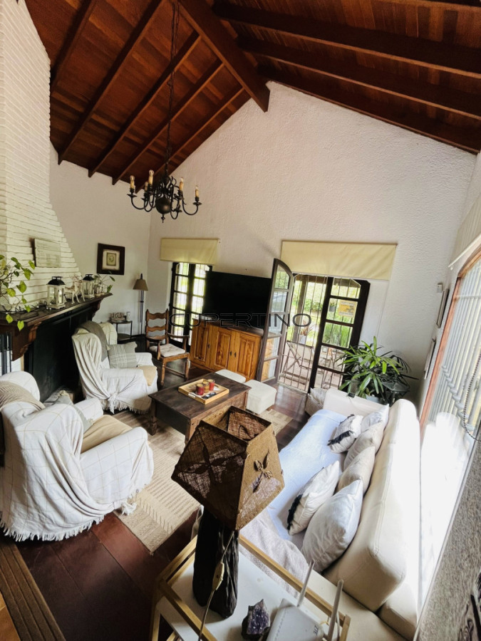 Casa en Venta en excelente ubicación — foto 2