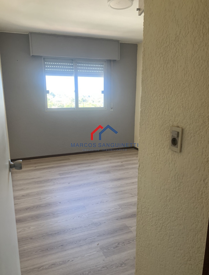 https://ri.com.uy/f/519/0/1200/0/0/0/5d97313b97aff761285712b827d35674.jpg