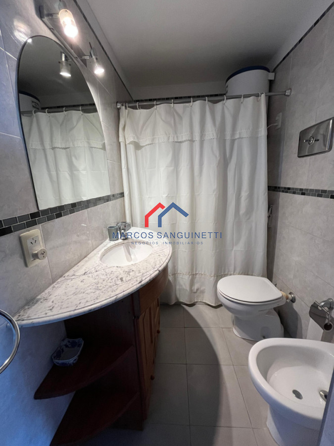 https://ri.com.uy/f/519/0/1200/0/0/0/b05ad92ec1827839e79c1b175b8ab893.jpg
