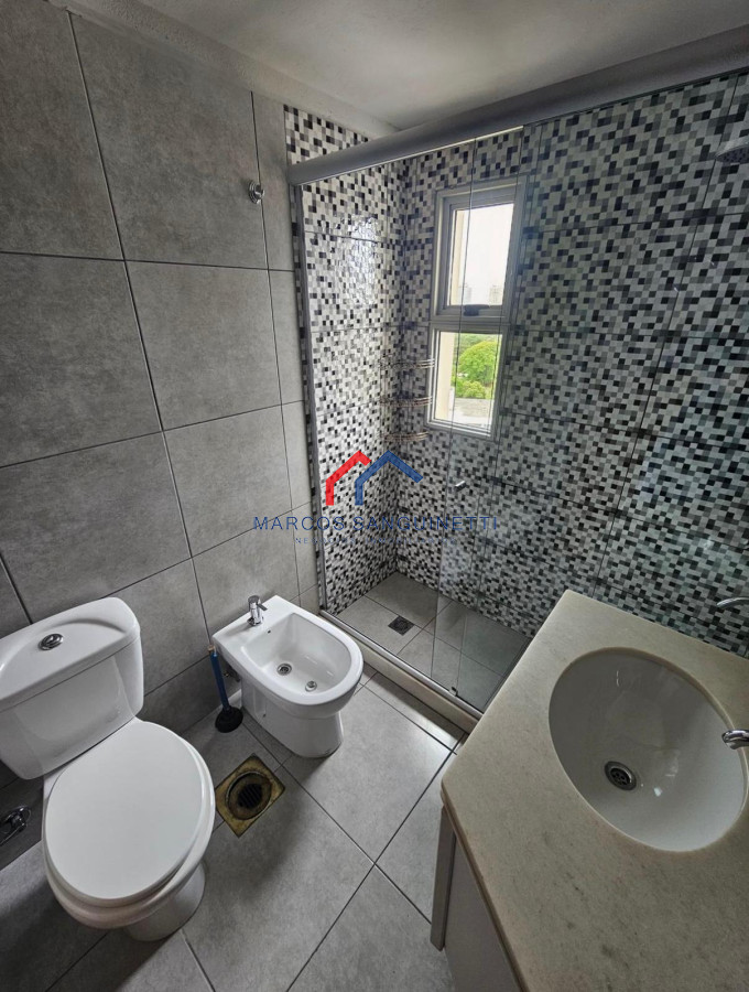 https://ri.com.uy/f/519/0/1200/0/0/0/b4fee3cf4b4c1a4c839aa2d9e8e6e315.jpg