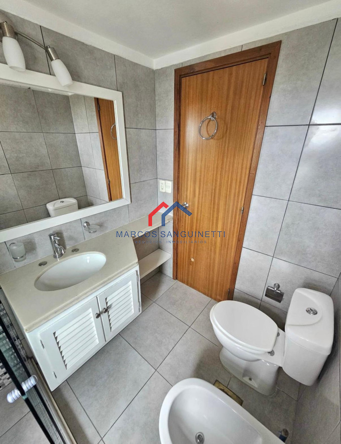 https://ri.com.uy/f/519/0/1200/0/0/0/edcc2a224dd7c1675b53bdfffe7d0c84.jpg