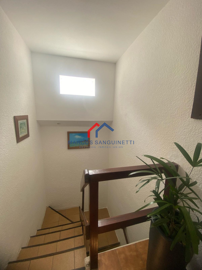 https://ri.com.uy/f/519/1/1200/0/0/0/77f88b314d83985c4f0e0e0b135d6d2e.jpg