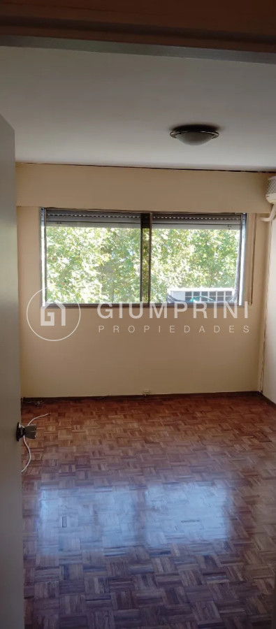 Apartamento ID.579 - Alquiler apto 1 dormitorio - Cordón - Piso alto - Cercano a 18 de Julio