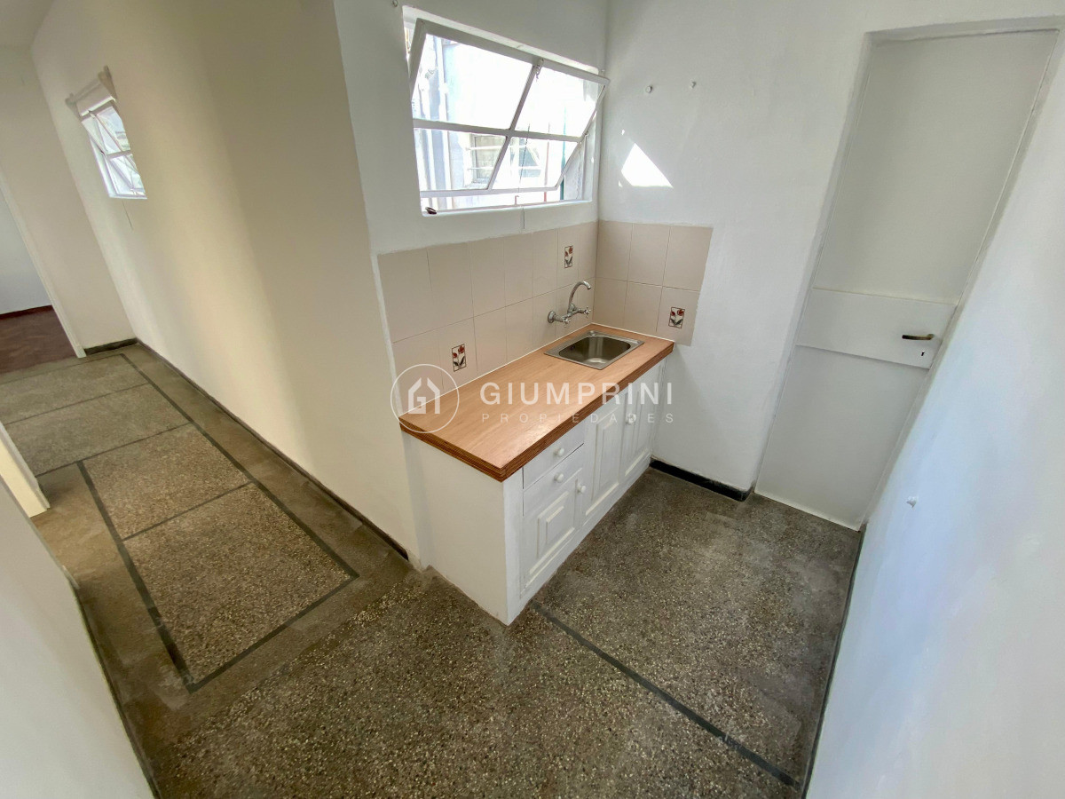 Apartamento ID.1215 - Alquiler apartamento 2 dormitorios - Pocitos