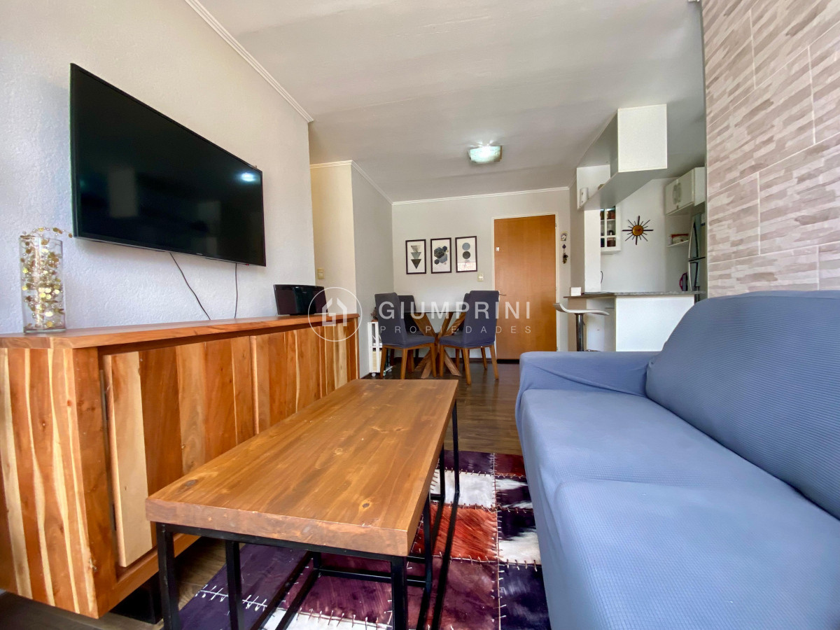 Apartamento ID.773 - Venta apartamento en impecable estado, muy soleado - 3 dormitorios - Tres Cruces