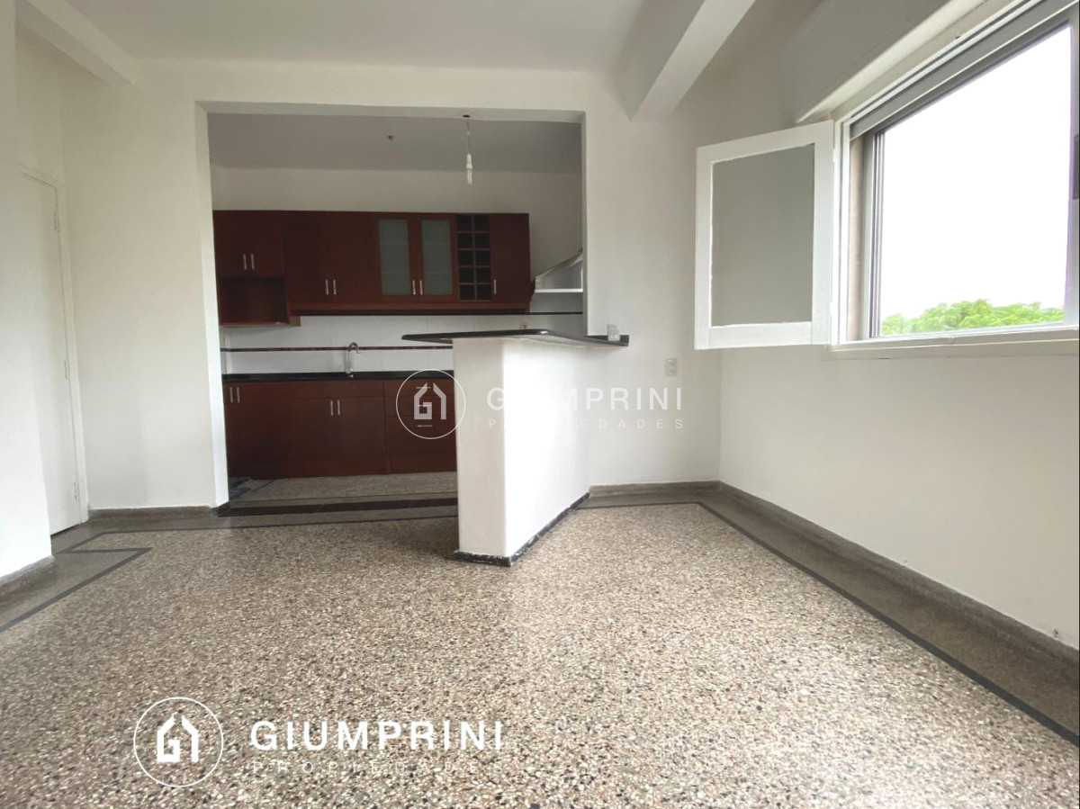 Apartamento ID.434 - Alquiler apartamento 2 dormitorios en Buceo con balcón Ref434