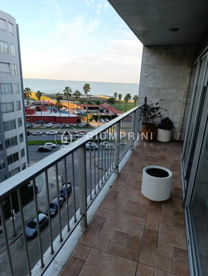 Apartamento ID.683 - Alquiler apartamento 3 dormitorios - Garage - Punta Carretas 