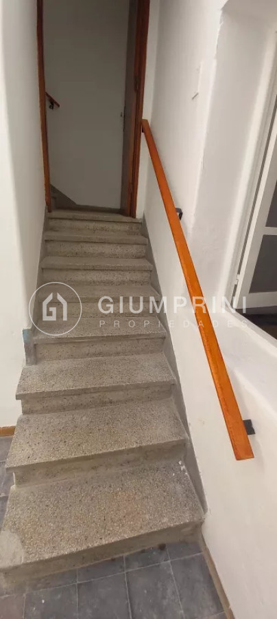 Apartamento ID.413 - Apartamento en Jacinto Vera amplia propiedad en 2 plantas