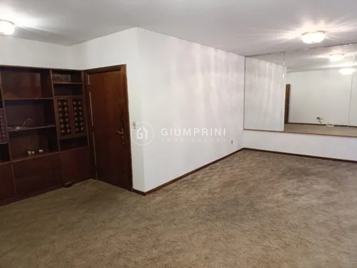 Apartamento ID.683 - Alquiler apartamento 3 dormitorios - Garage - Punta Carretas 