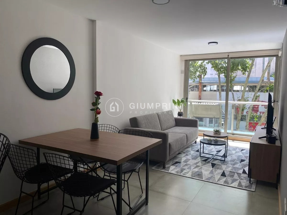 Apartamento ID.22 - Alquiler Apartamento 1 Dormitorio Con Balcón Pocitos