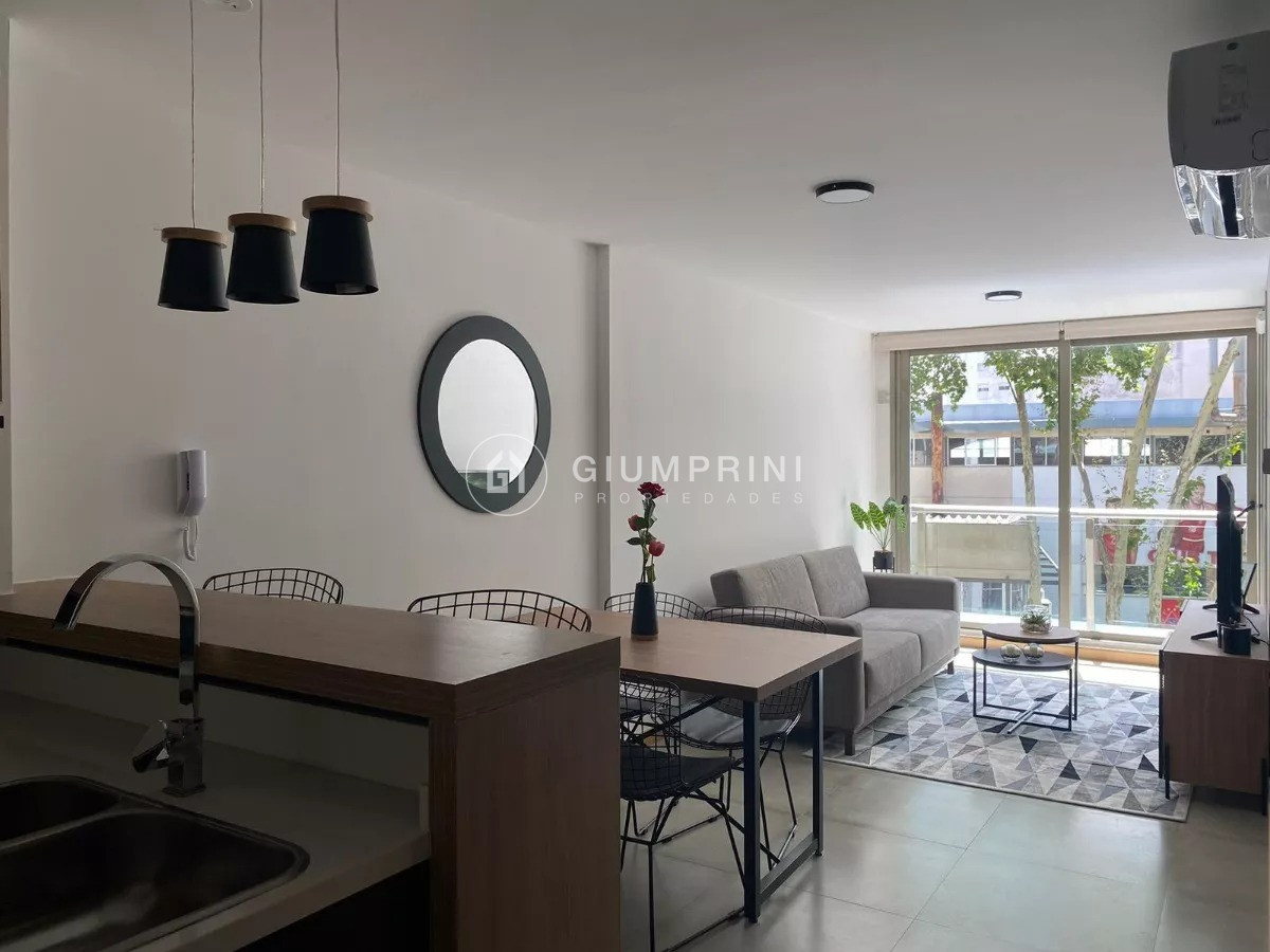 Apartamento ID.22 - Alquiler Apartamento 1 Dormitorio Con Balcón Pocitos