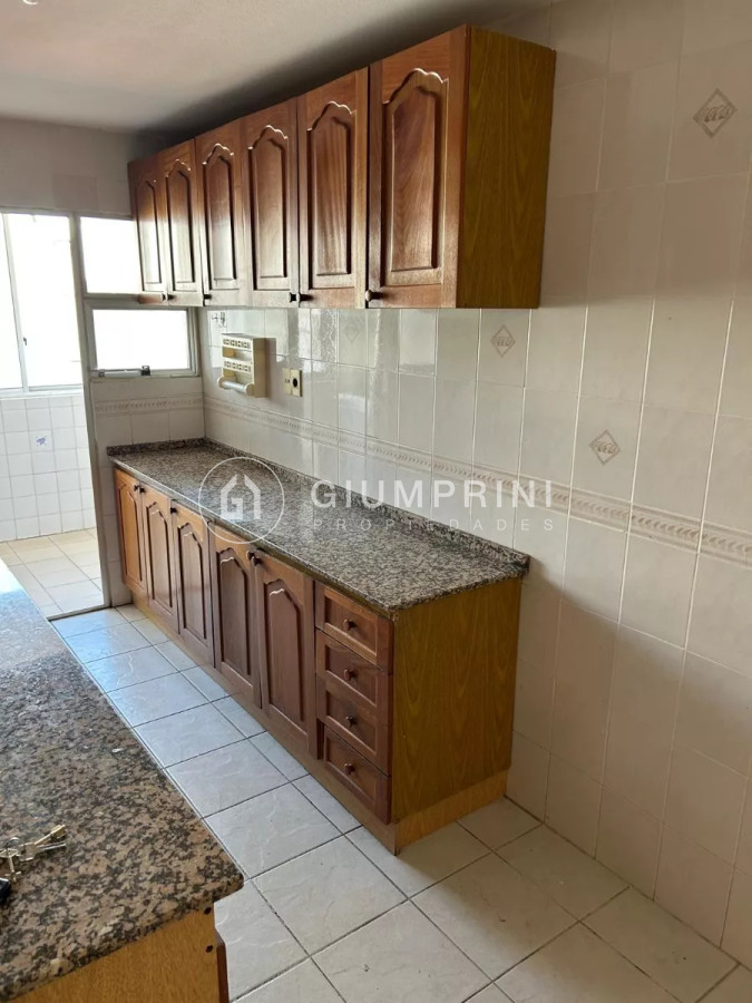 Apartamento ID.455 - Alquiler 3 dormitorios - Punta Carretas - Balcón - Cochera Ref455