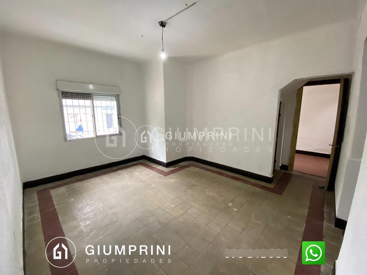 Apartamento ID.2 - Vendo Apartamento De 2 Dormitorios En La Comercial Ref784